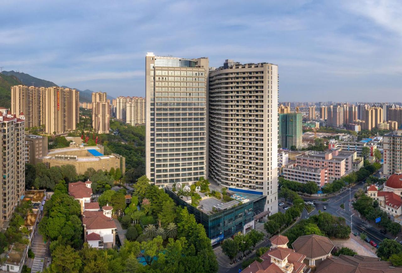 Hotel Hampton By Hilton Qingyuan Qingxin District Exterior foto